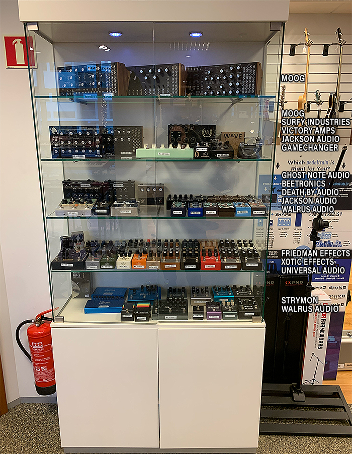 2025-GPX-Tonastodin-Large-Cabinet-700.jpg 2025-GPX-Tonastodin-Large-Cabinet-700.jpg