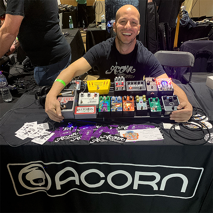 2026-GPX-London-Pedal-Show-Acorn-Amps-700.jpg